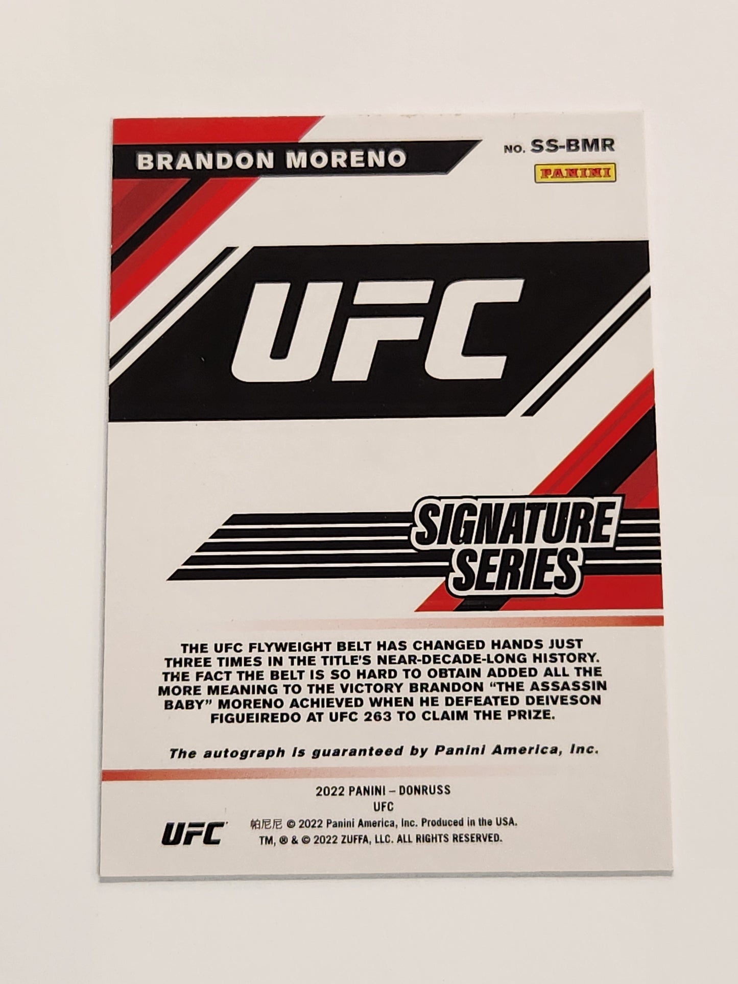 2022 Donruss UFC Brandon Moreno Signature Series Purple Auto