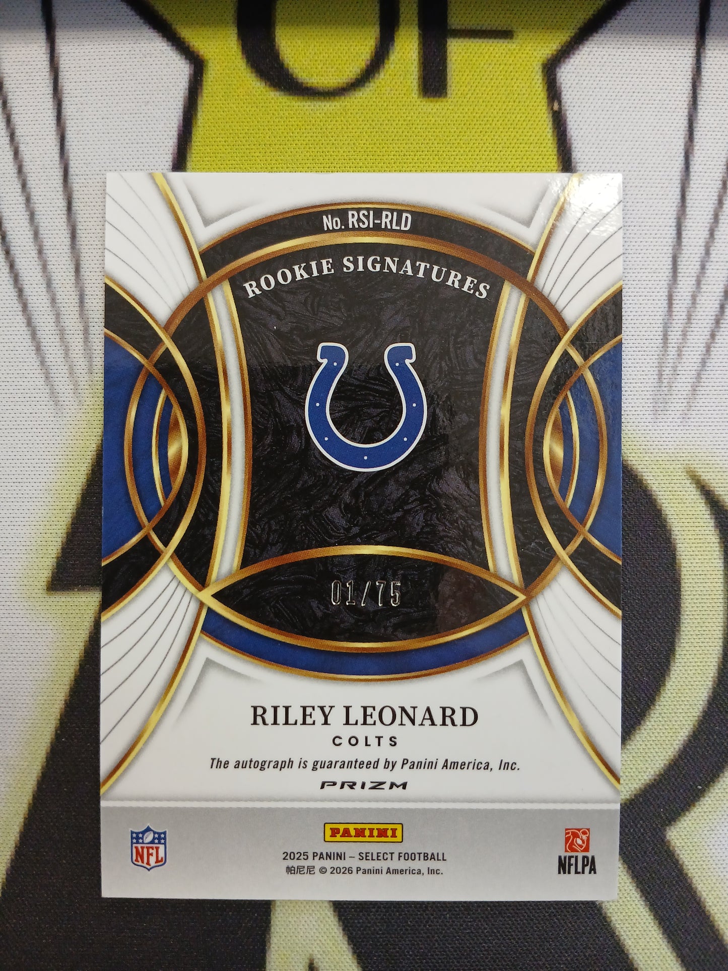 2025 Select Riley Leonard Rookie Signatures Red Prizm #1/75