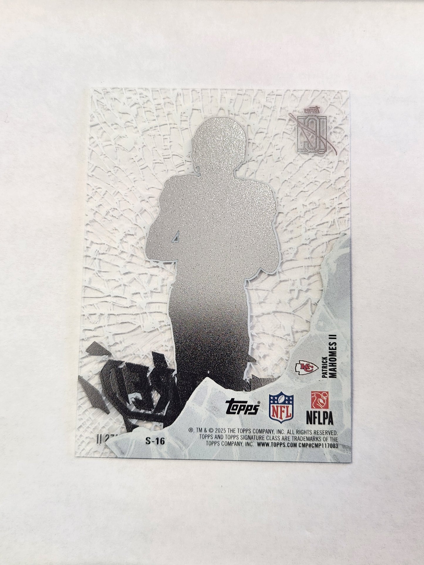 2025 Topps Signature Class Patrick Mahomes II Shattered Acetate Case Hit SSP