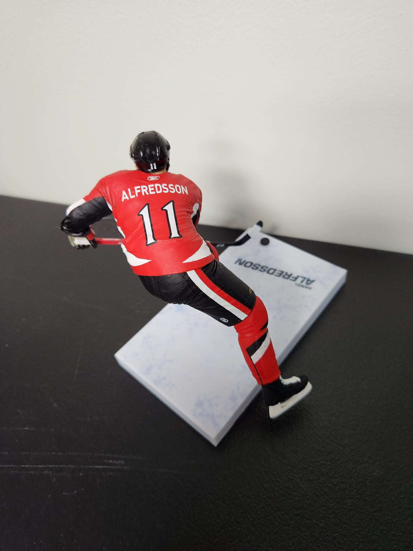 McFarlane NHL Figure Daniel Alfredsson Figure Loose Ottawa Senators Collectible