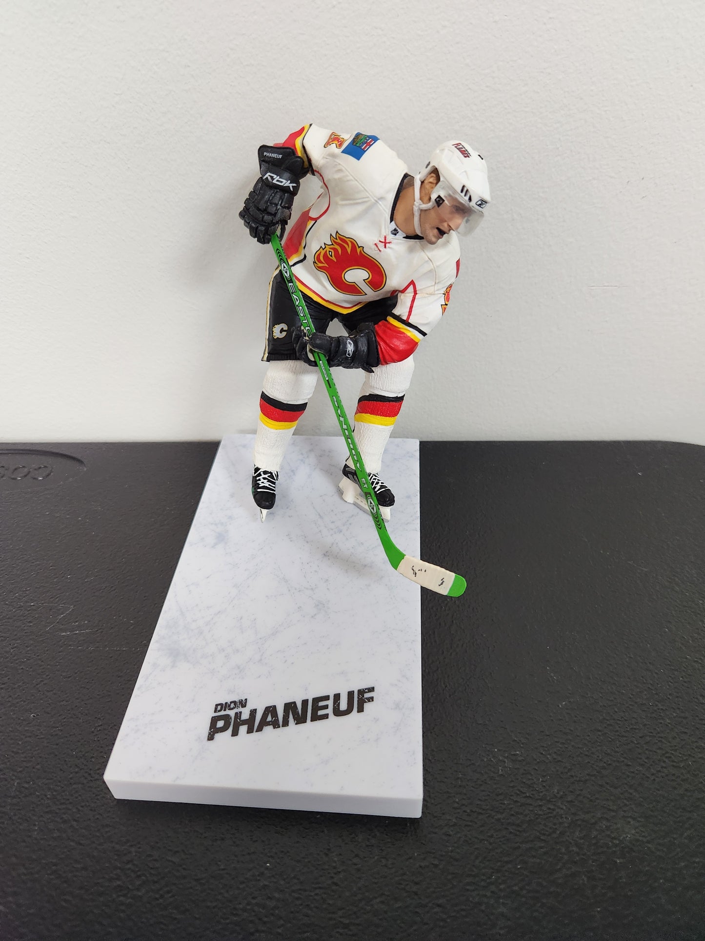 McFarlane NHL Figure Dion Phaneuf Figure Loose Calgary Flames Collectible