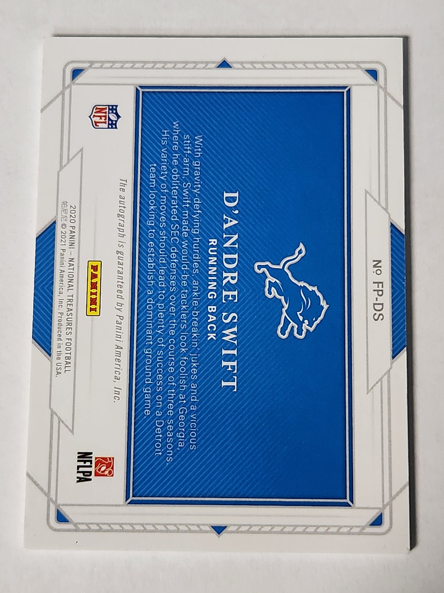 2020 National Treasures D'Andre Swift Field Pass On Card Auto #/5
