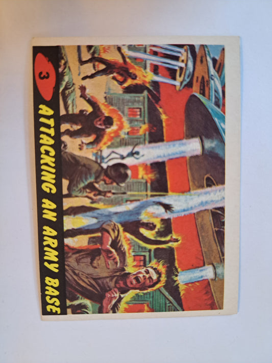 Vintage 1962 Topps Mars Attacks! Attacking an Army Base 3